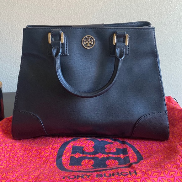 Tory Burch Handbags - Tory Burch Purse